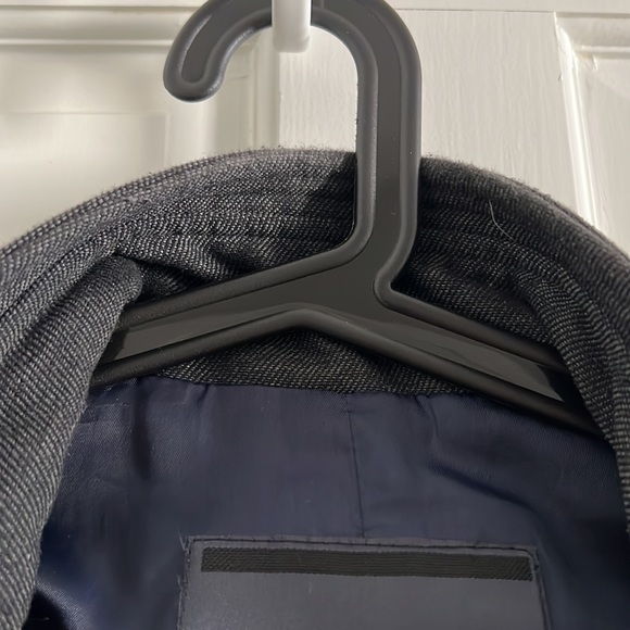 Zara Coat - Picture 8 of 9